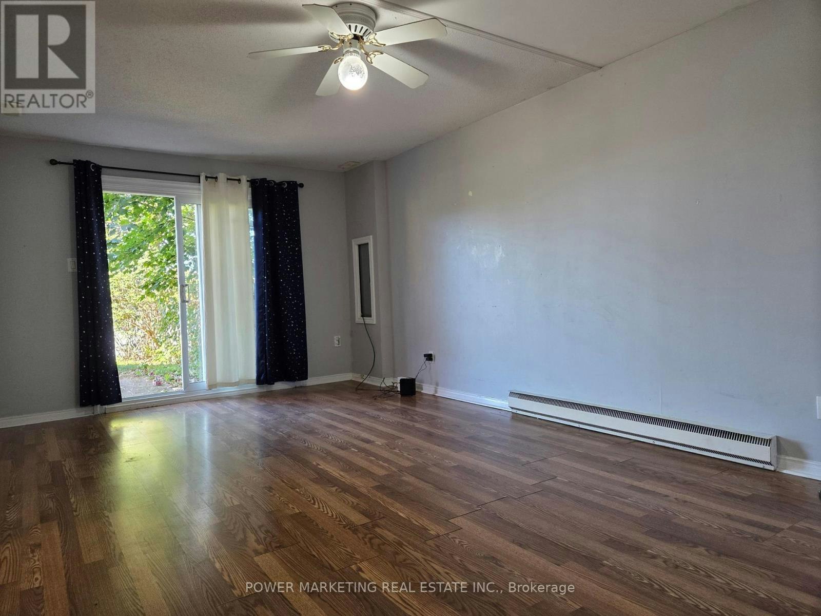 B-81 Craig Henry Drive, Ottawa, ON, K2G 3S8 - 5