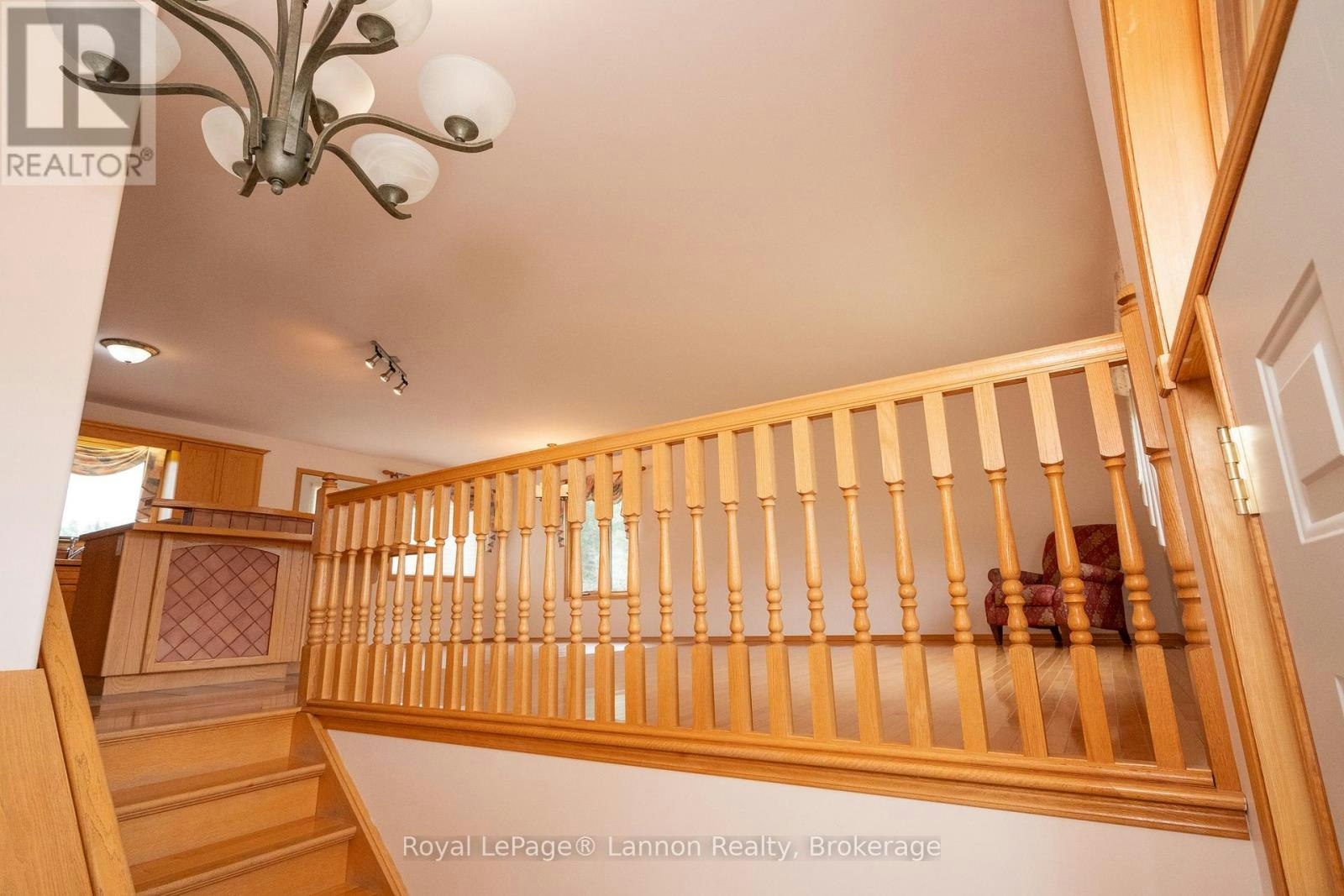 2196 Falconcrest Drive, Thunder Bay, ON, P7J 1H5 - 10