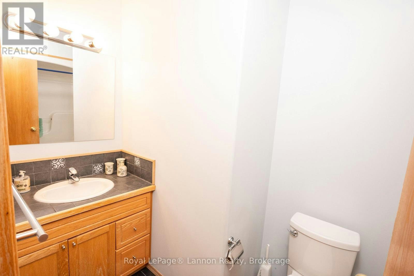 2196 Falconcrest Drive, Thunder Bay, ON, P7J 1H5 - 27