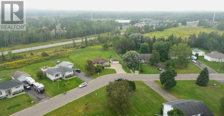 2196 Falconcrest Drive, Thunder Bay, ON, P7J 1H5 - 7