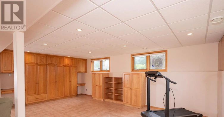 2196 Falconcrest Drive, Thunder Bay, ON, P7J 1H5 - 34