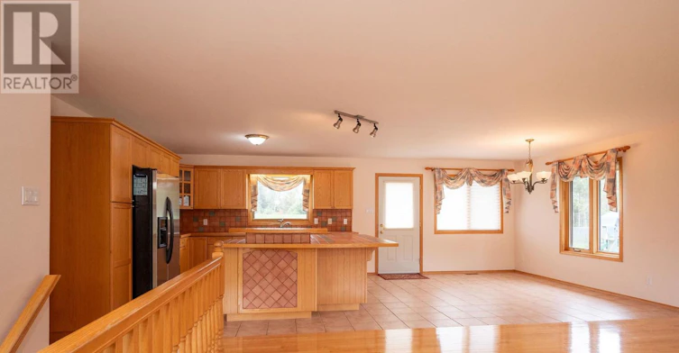 2196 Falconcrest Drive, Thunder Bay, ON, P7J 1H5 - 14