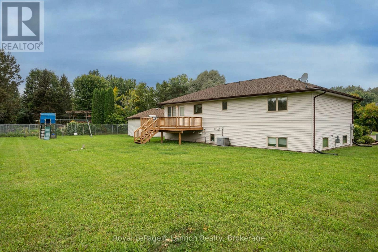 2196 Falconcrest Drive, Thunder Bay, ON, P7J 1H5 - 5