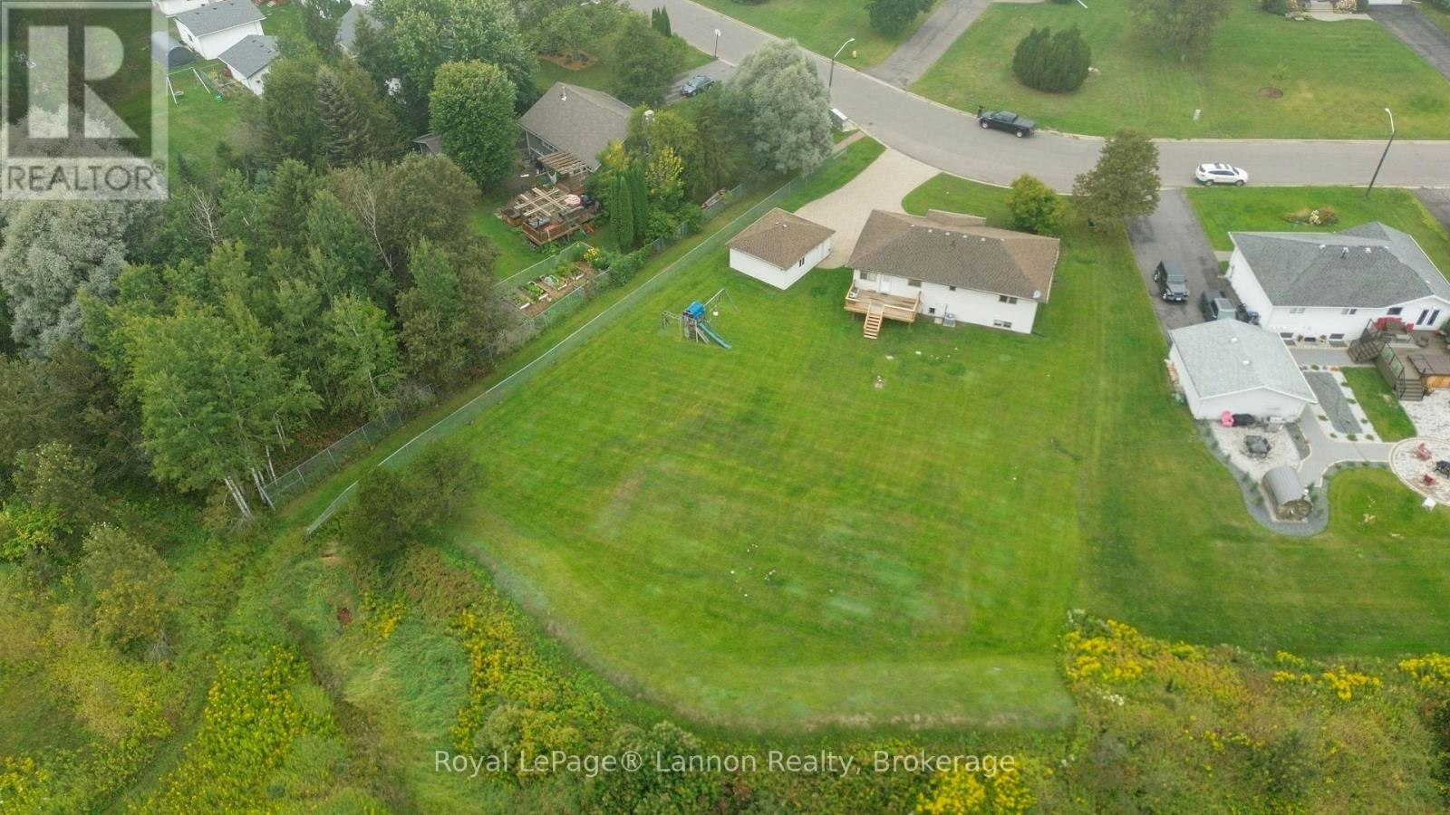 2196 Falconcrest Drive, Thunder Bay, ON, P7J 1H5 - 9