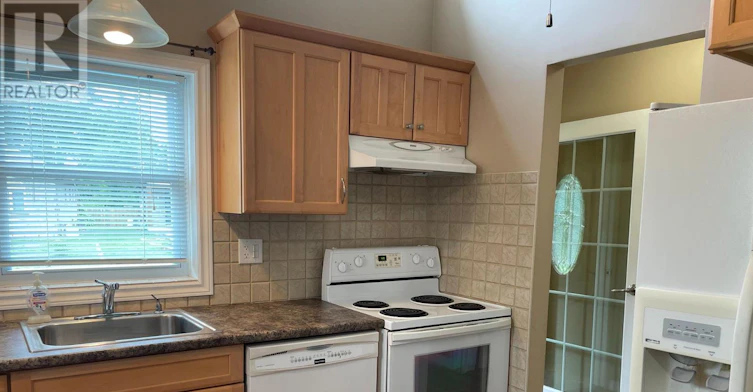 3241 Grove Avenue, Fort Erie, ON, L0S 1N0 - 7