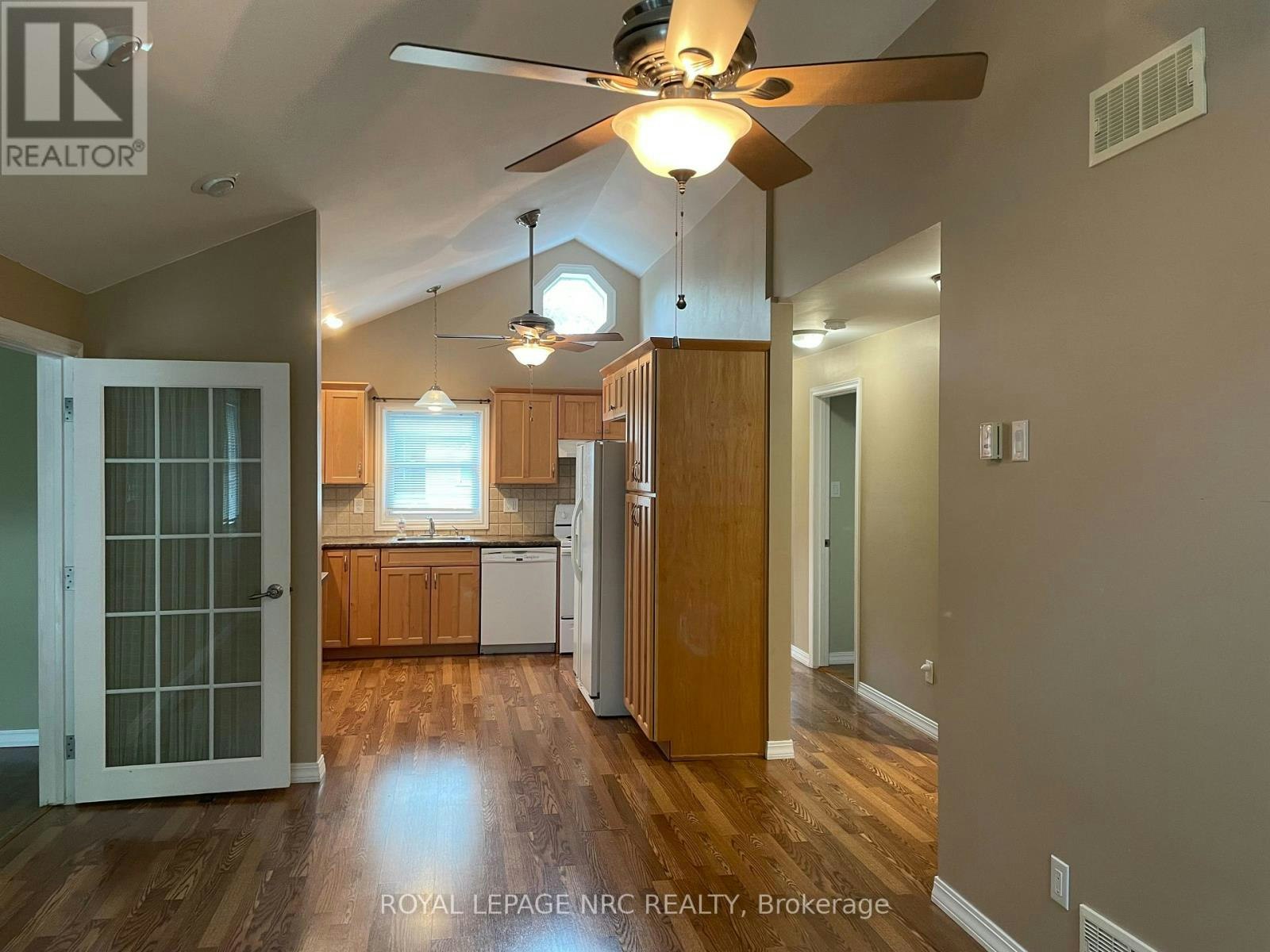3241 Grove Avenue, Fort Erie, ON, L0S 1N0 - 9