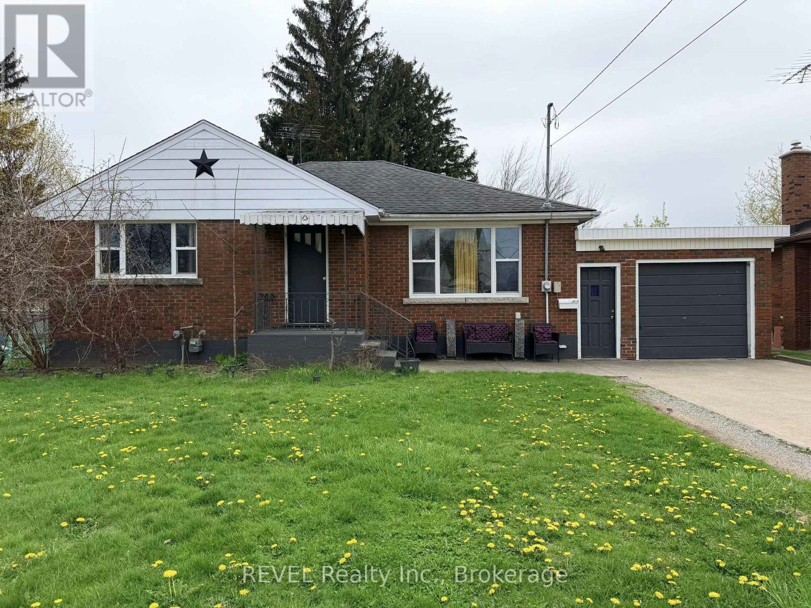 5974 Scott Street E, Niagara Falls, ON, L2E 3B4