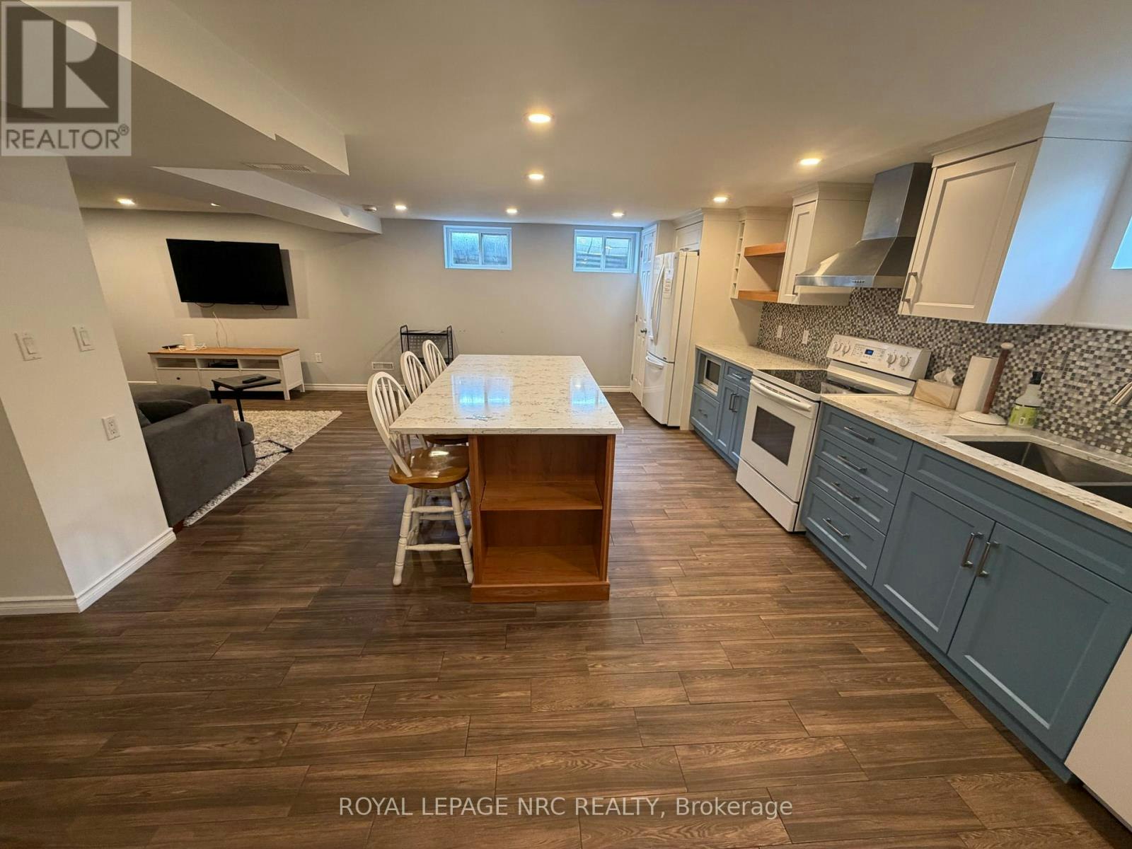 15 Springhead (Lower Gardens, Welland, ON, L3C 5A7 - 7