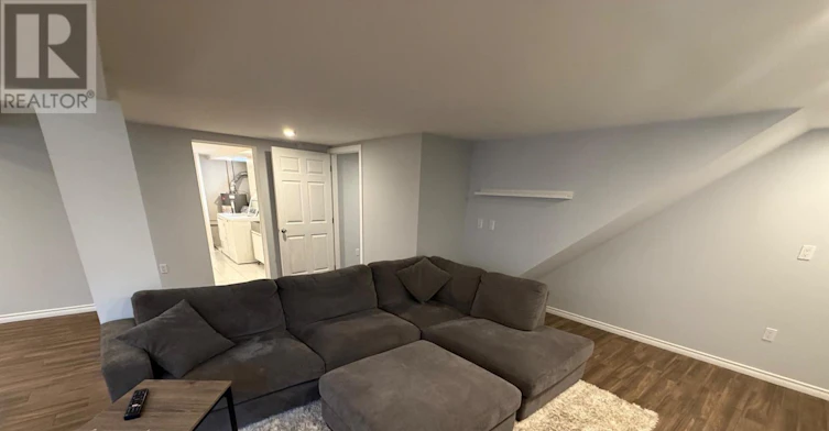 15 Springhead (Lower Gardens, Welland, ON, L3C 5A7 - 12