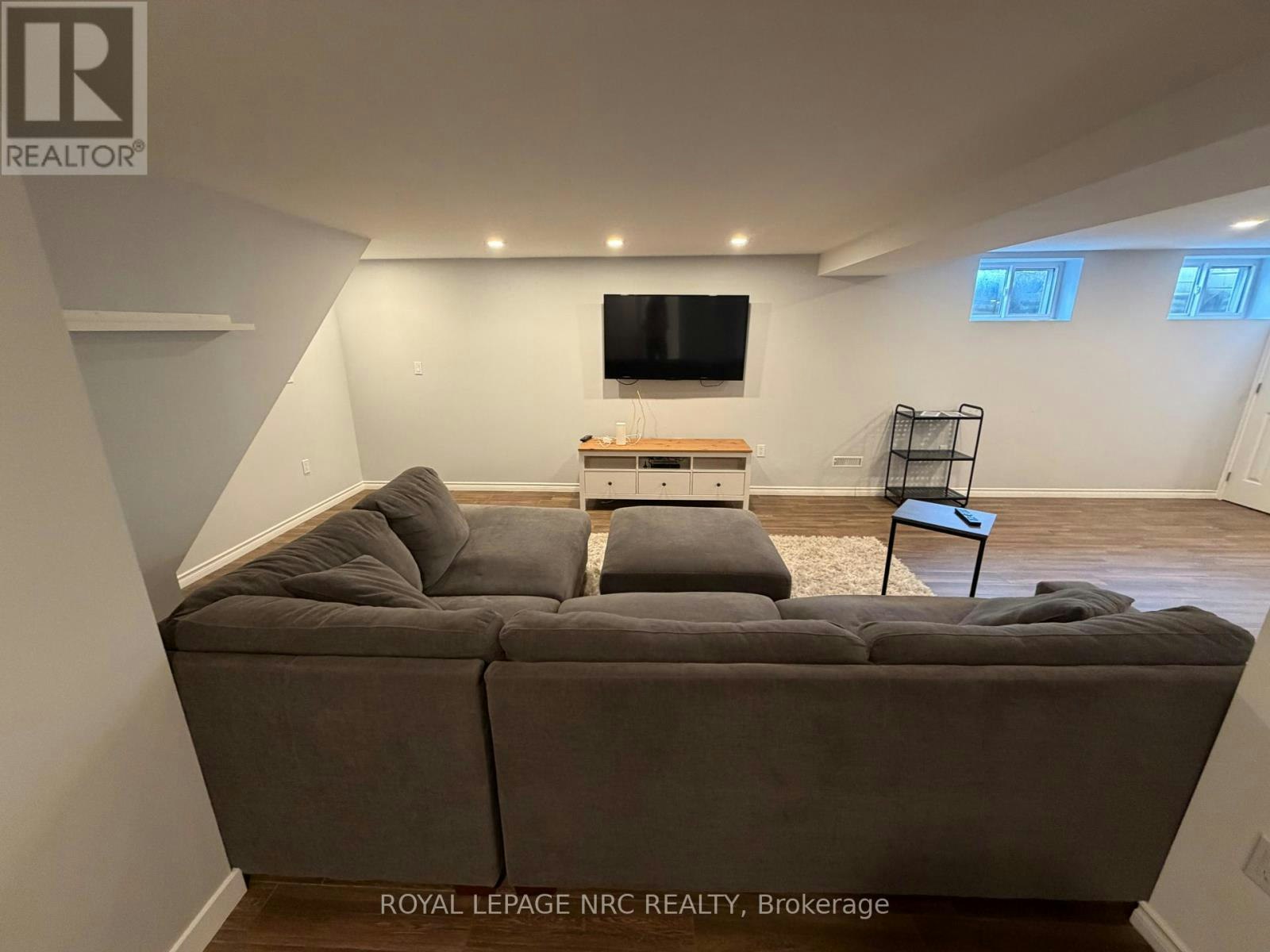 15 Springhead (Lower Gardens, Welland, ON, L3C 5A7 - 5