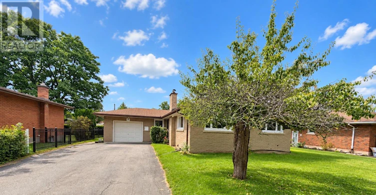 15 Springhead (Lower Gardens, Welland, ON, L3C 5A7