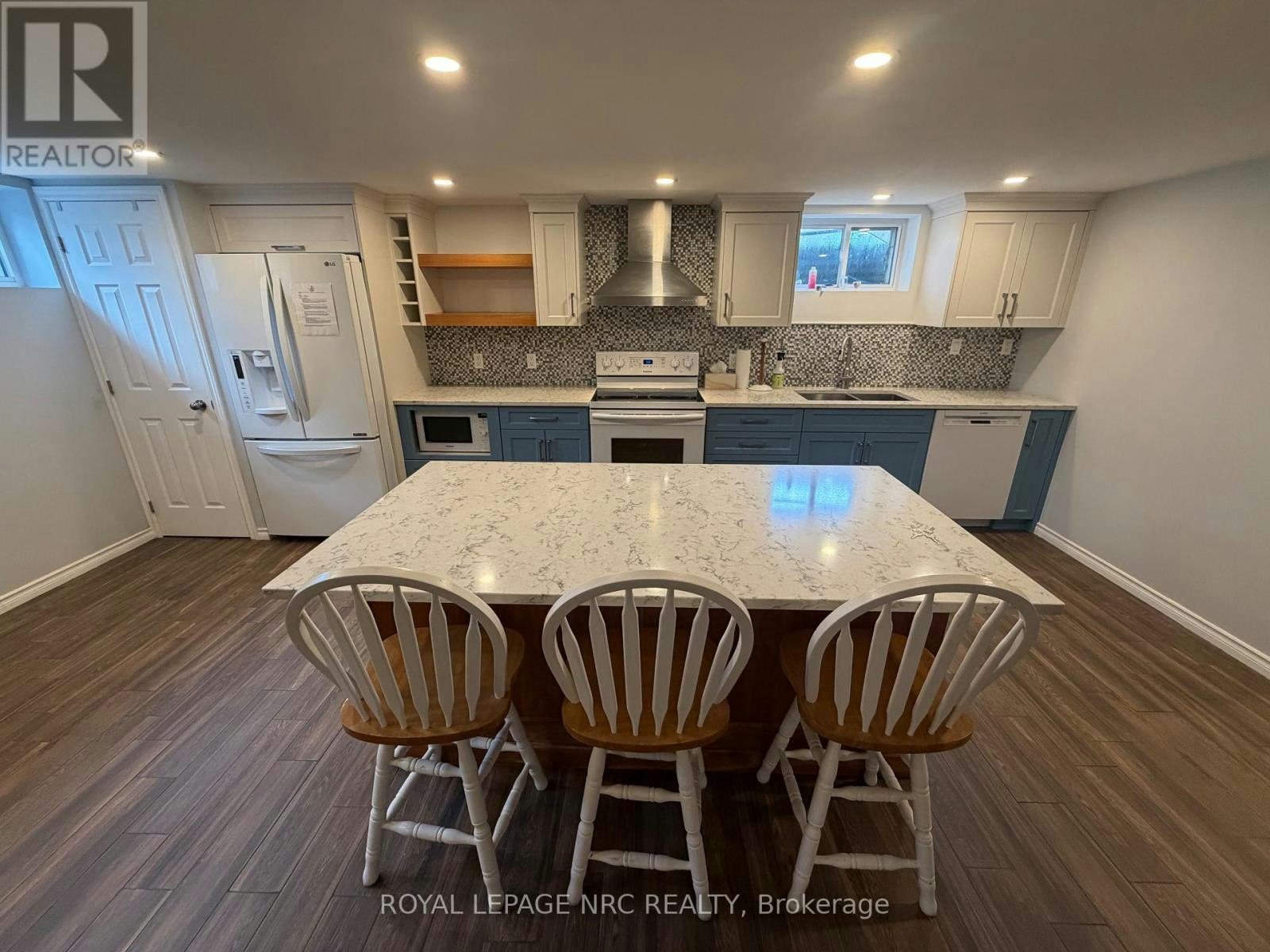 15 Springhead (Lower Gardens, Welland, ON, L3C 5A7 - 10