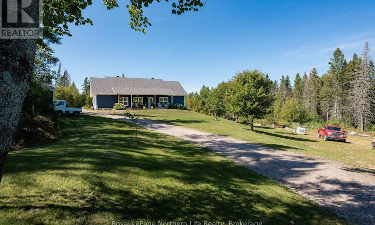 880 Memorial Park Drive E