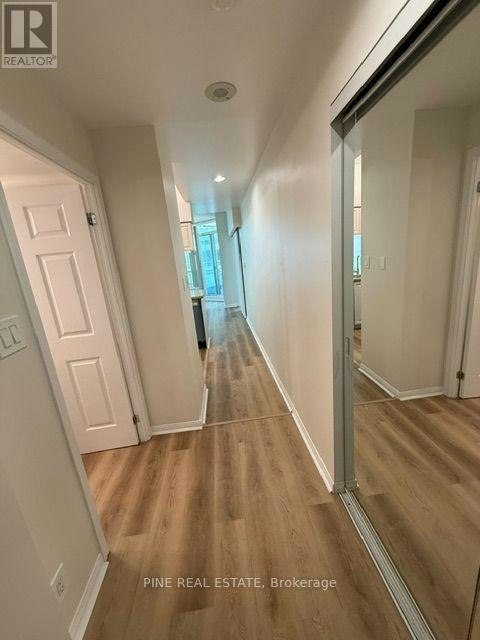 1119-230 Queens Quay, Toronto, ON, M5J 2X1 - 3