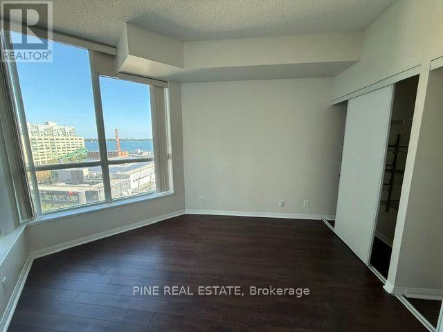 1119-230 Queens Quay, Toronto, ON, M5J 2X1 - 14