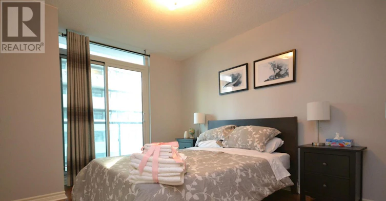 1507-19 Grand Trunk Crescent, Toronto, ON, M5J 3A4 - 8