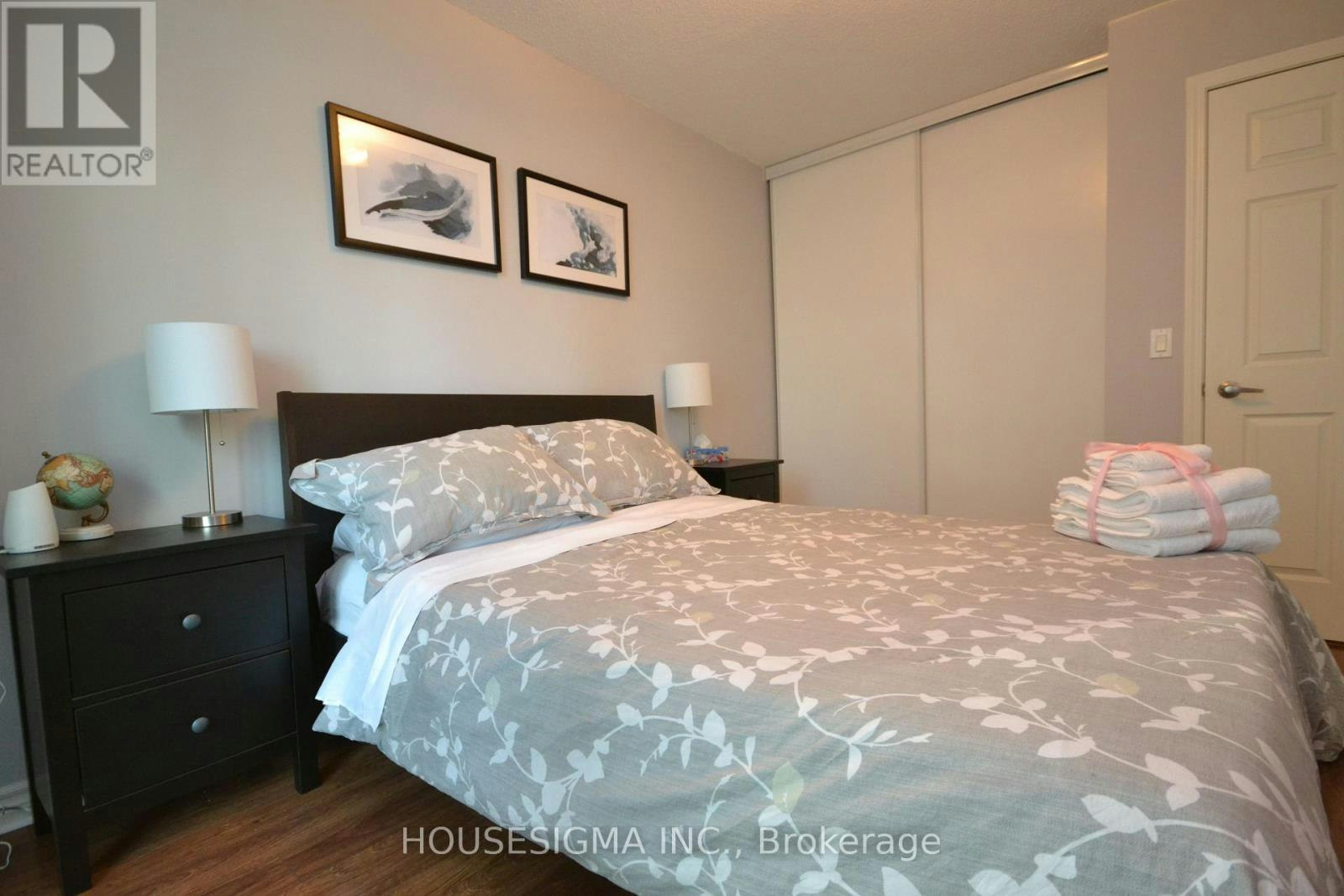 1507-19 Grand Trunk Crescent, Toronto, ON, M5J 3A4 - 9