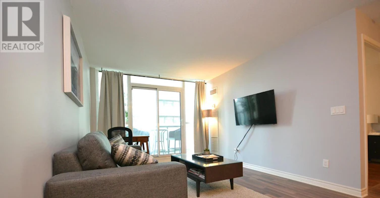 1507-19 Grand Trunk Crescent, Toronto, ON, M5J 3A4 - 2