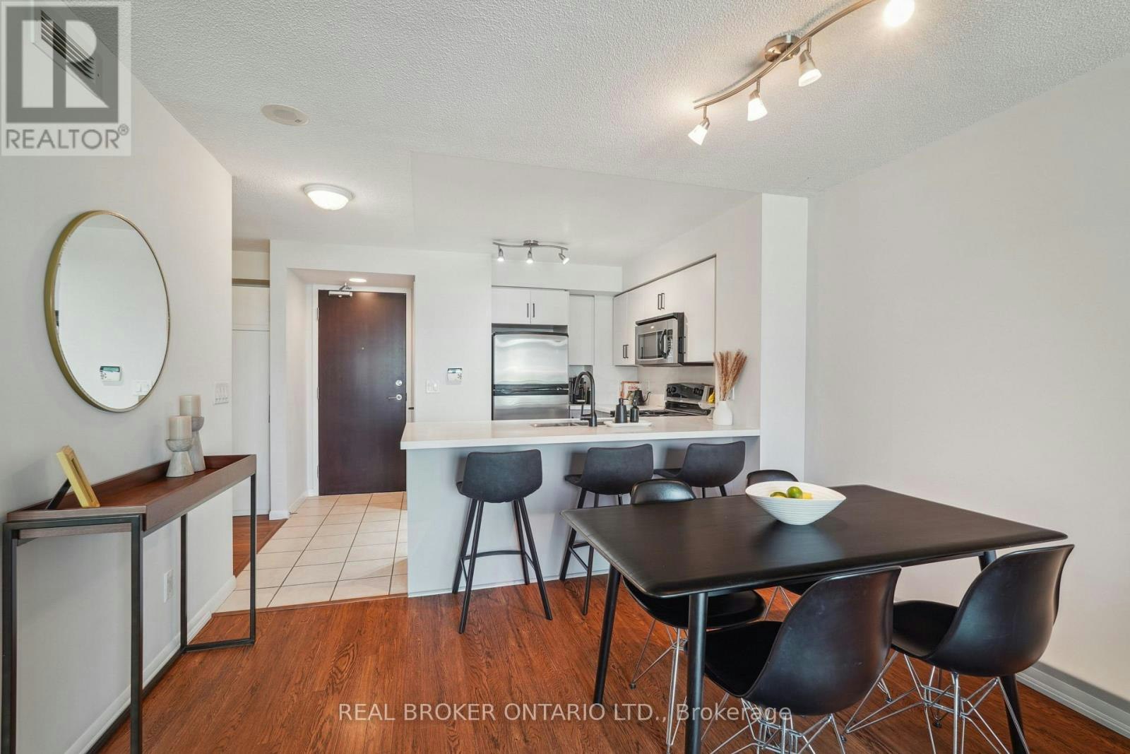 615-231 Fort York Boulevard, Toronto, ON, M5V 1B2 - 9