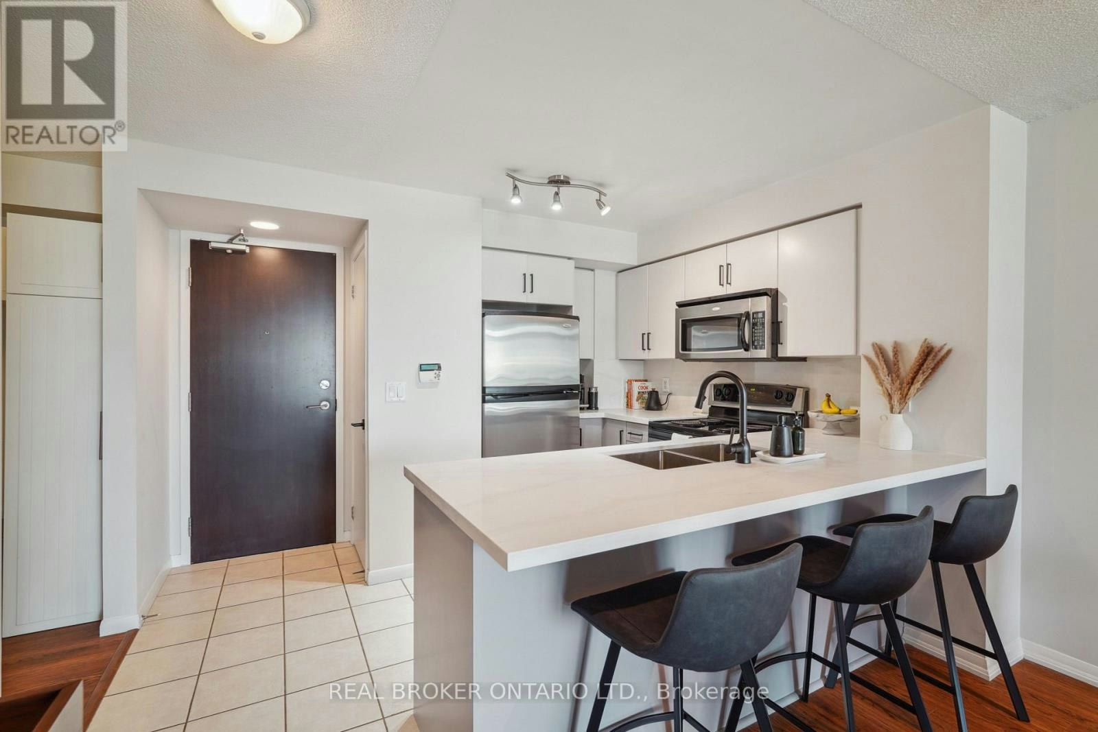 615-231 Fort York Boulevard, Toronto, ON, M5V 1B2 - 8