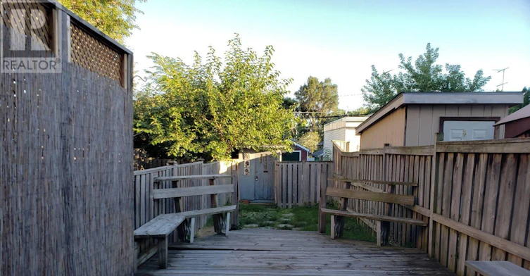 29 Dunkirk Road, Toronto, ON, M4C 2M1 - 12