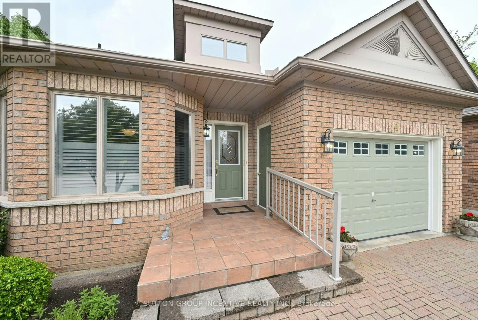 4 Belair Place, New Tecumseth, ON, L9R 1Z1