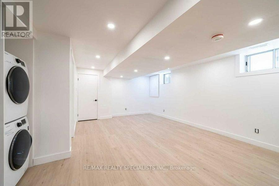 LOWER-29 Goodwood Avenue, Toronto, ON, M6E 1J1 - 7