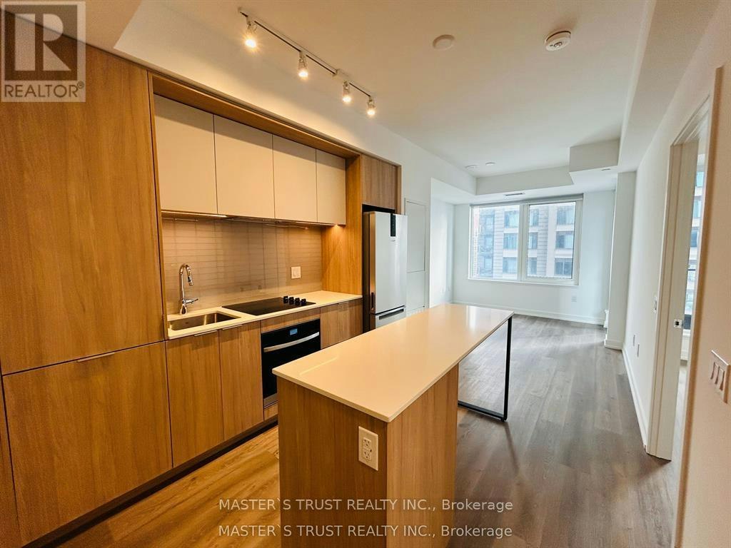 2007-395 Square One Drive, Mississauga, ON, L5B 0P6