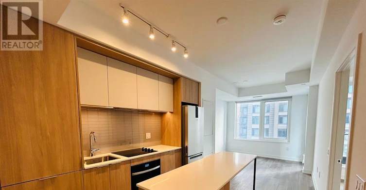 2007-395 Square One Drive, Mississauga, ON, L5B 0P6