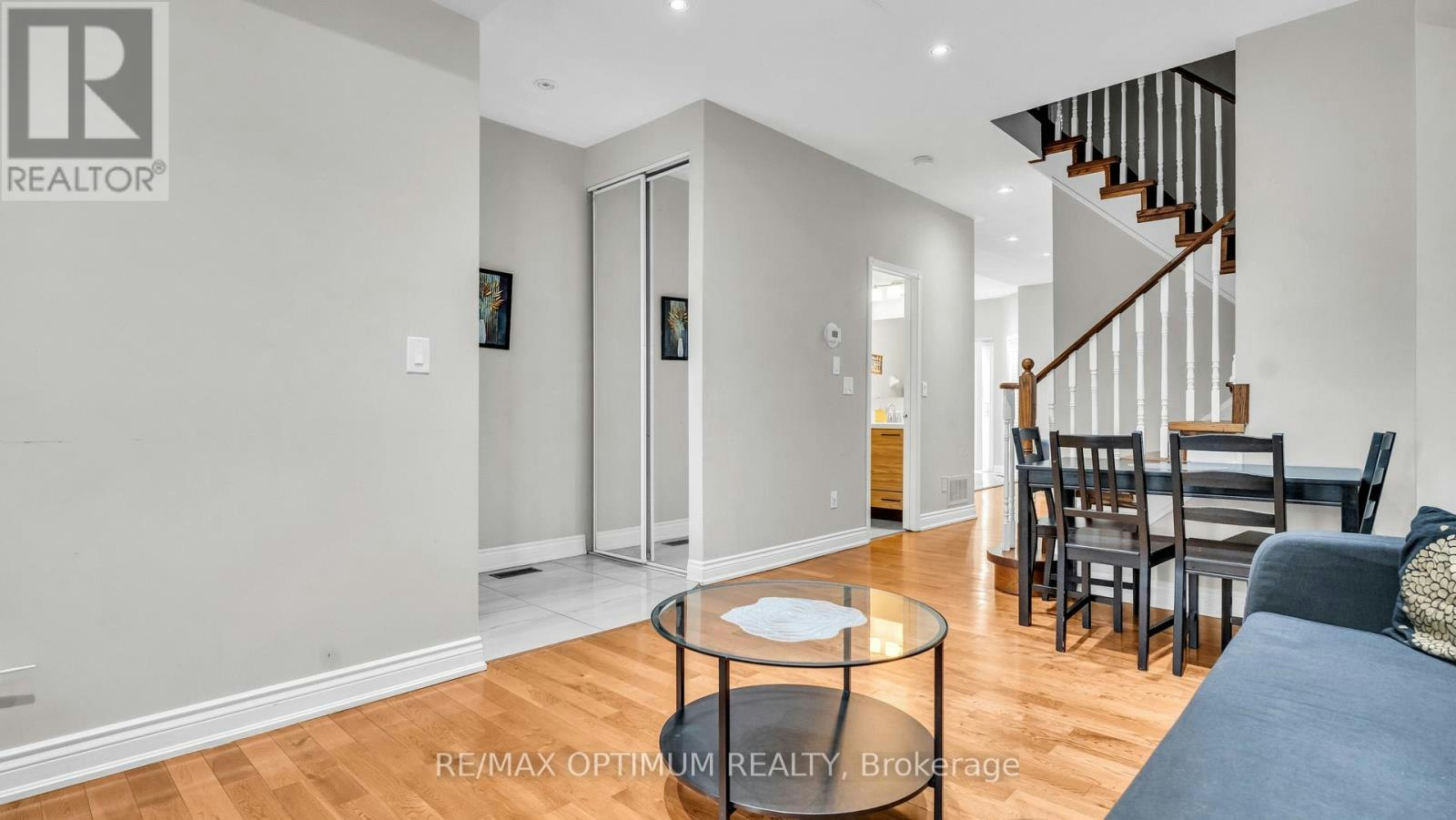 7181 Tabbyman Walk, Mississauga, ON, L5W 1K4 - 7
