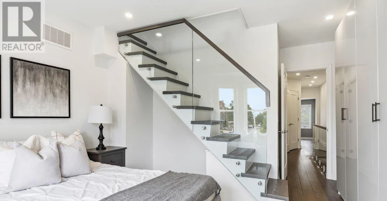 UPPER-219 Mcroberts Avenue, Toronto, ON, M6E 4P3 - 22
