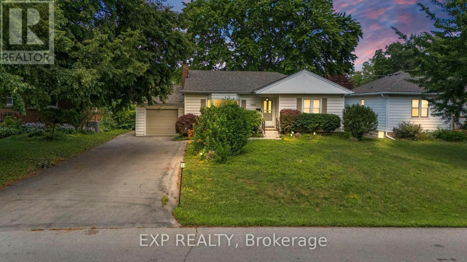 1063 Joan Drive, Burlington, ON, L7T 3H3