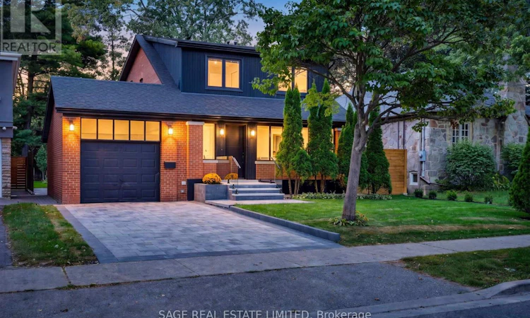 872 Royal York Road