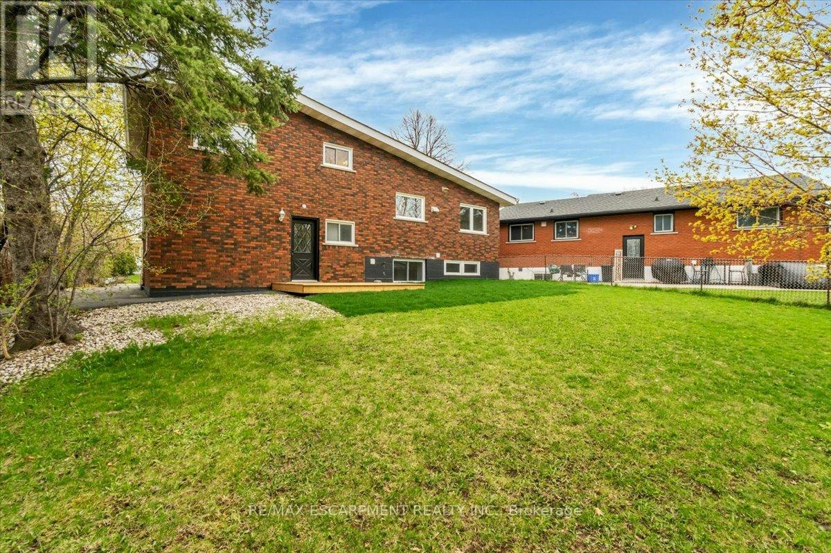 LOWER-58 Columbia Drive, Hamilton, ON, L9C 3Y2 - 26