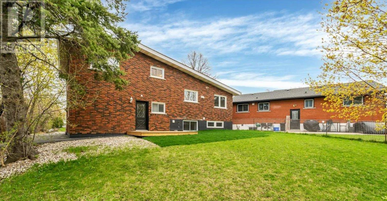 LOWER-58 Columbia Drive, Hamilton, ON, L9C 3Y2 - 26