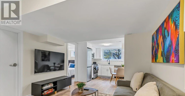 LOWER-58 Columbia Drive, Hamilton, ON, L9C 3Y2 - 16