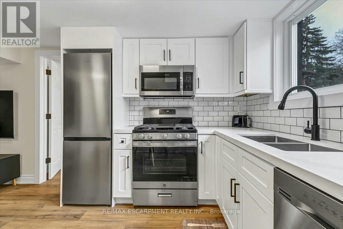 LOWER-58 Columbia Drive, Hamilton, ON, L9C 3Y2 - 13