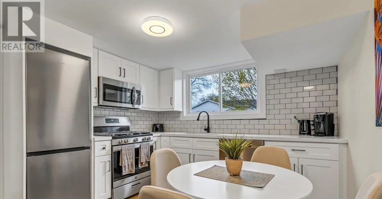 LOWER-58 Columbia Drive, Hamilton, ON, L9C 3Y2 - 12