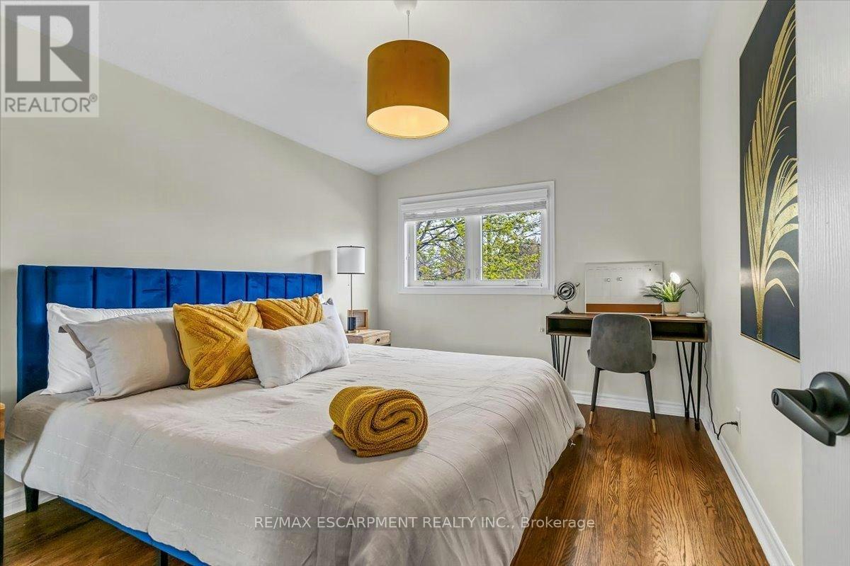 UPPER-58 Columbia Drive, Hamilton, ON, L9C 3Y2 - 19