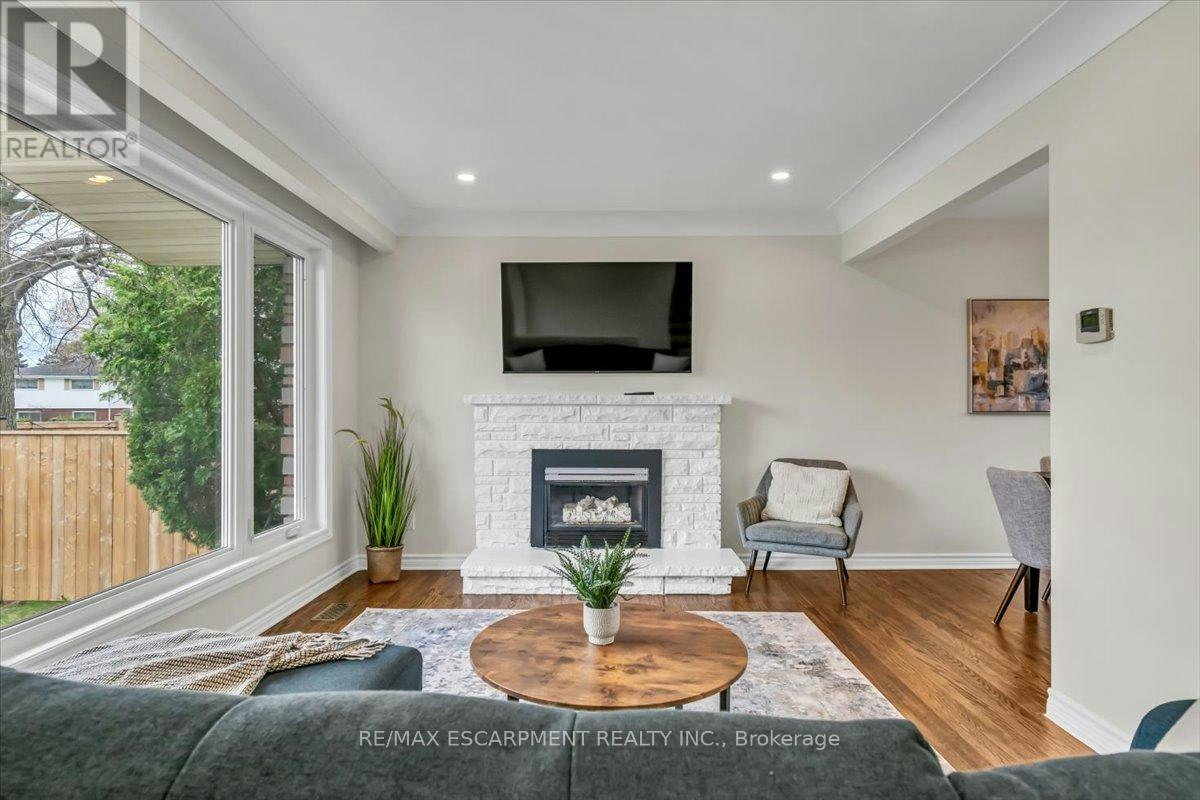 UPPER-58 Columbia Drive, Hamilton, ON, L9C 3Y2 - 4