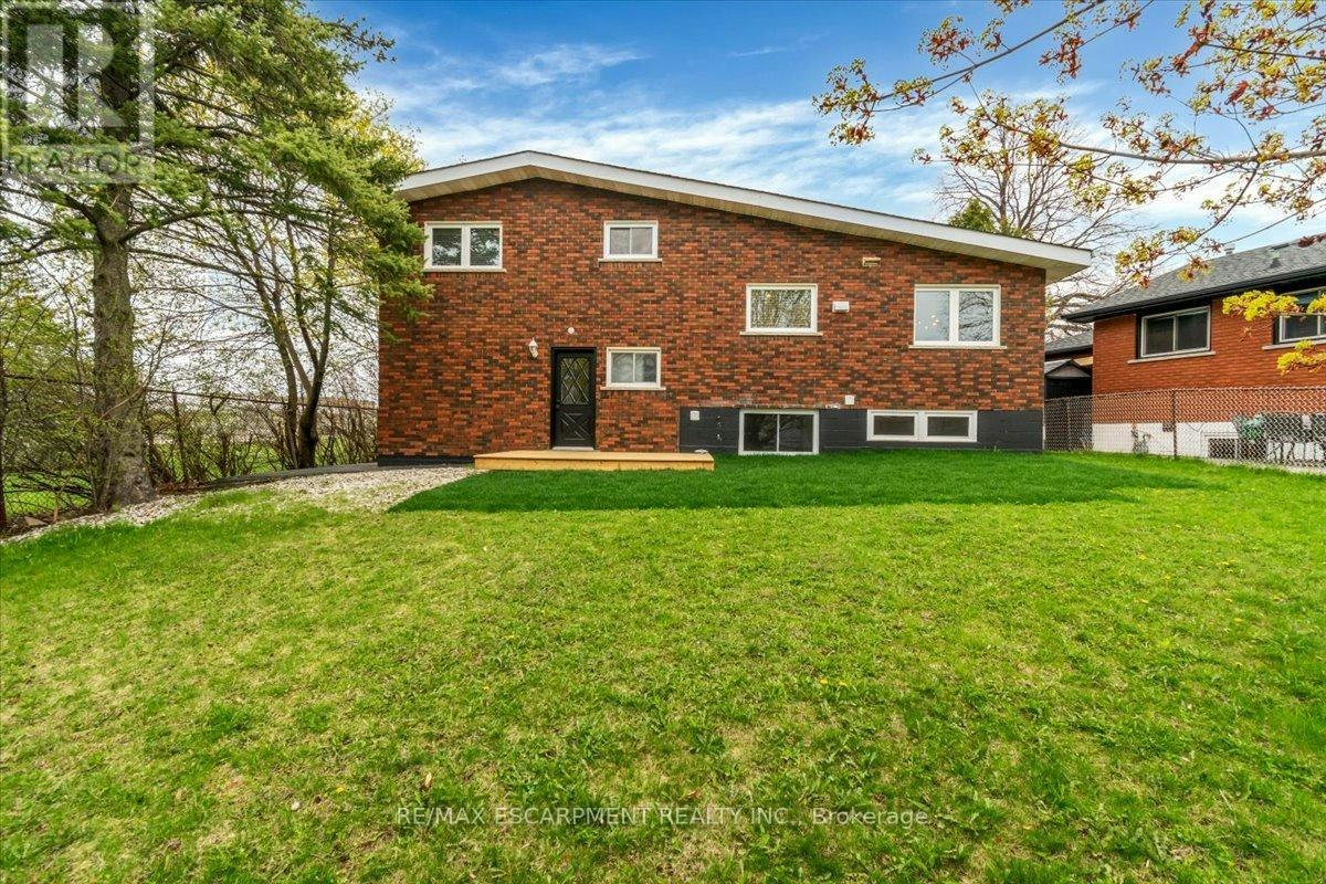 UPPER-58 Columbia Drive, Hamilton, ON, L9C 3Y2 - 23