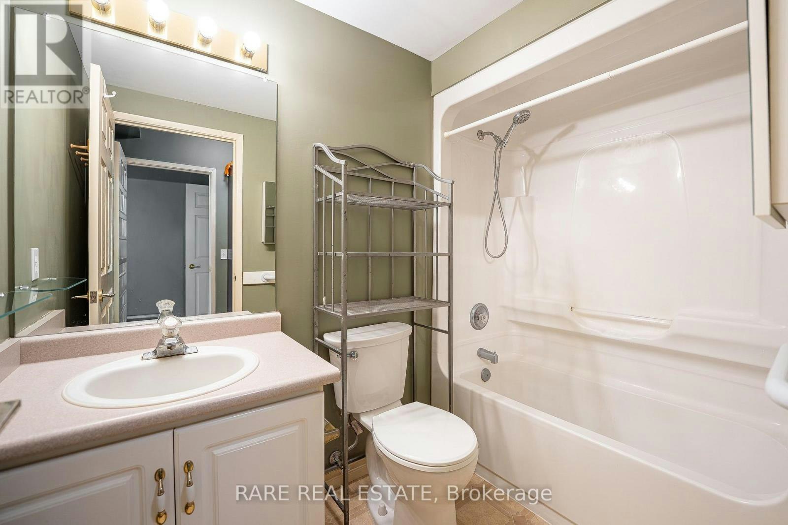 403-405 Erb Street W, Waterloo, ON, N2L 1W7 - 22