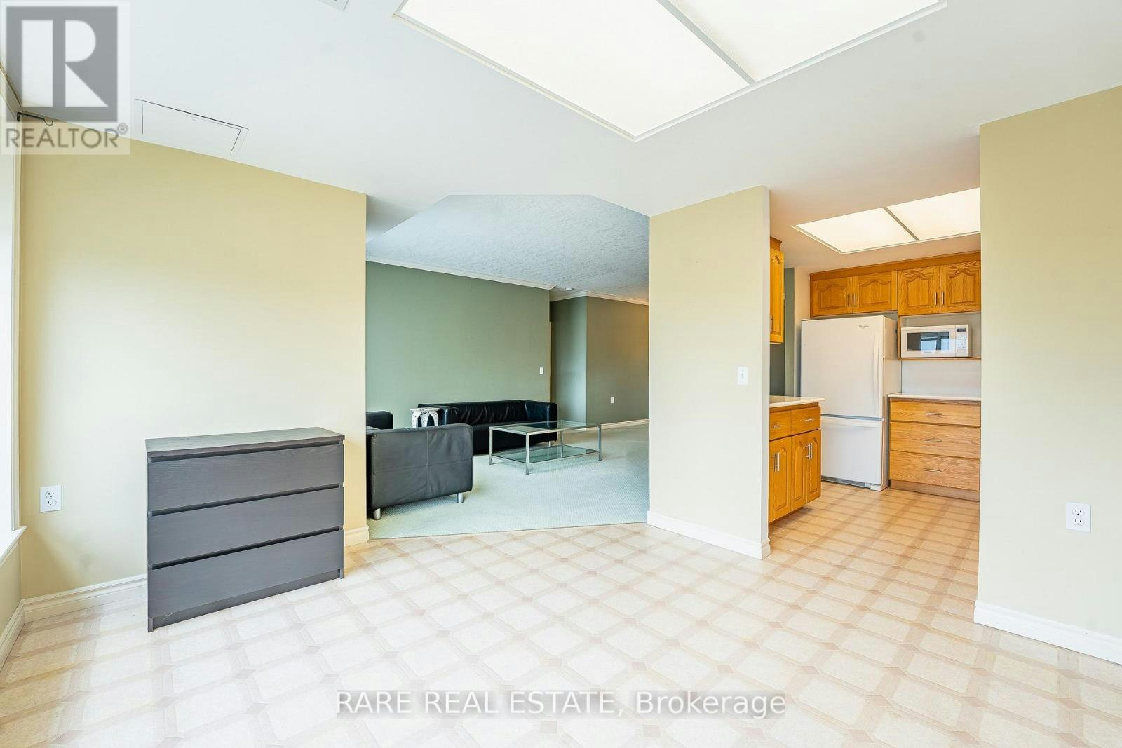 403-405 Erb Street W, Waterloo, ON, N2L 1W7 - 13