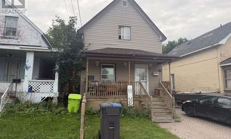 16 Abbott Street