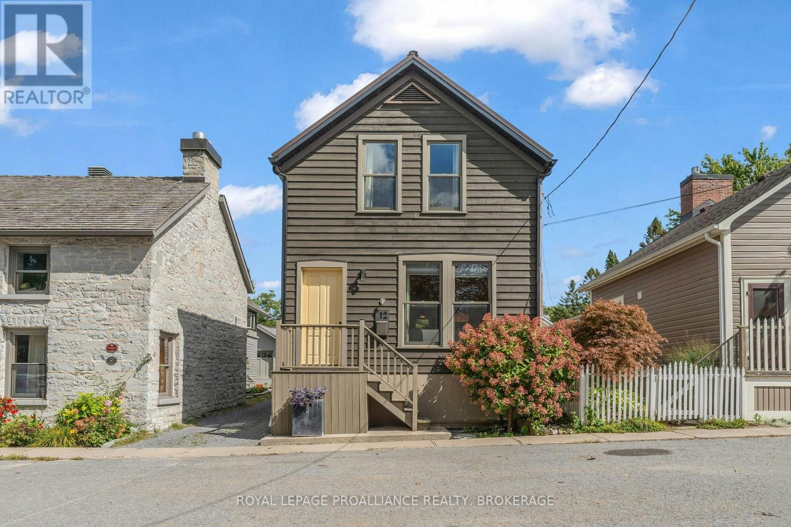 12 Drummond Street, Kingston, ON, K7K 5S1