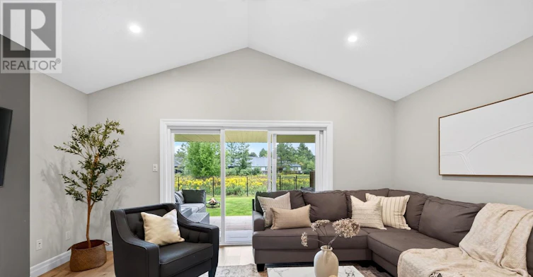 72 Sparkys Way, Southwold, ON, N5P 0E9 - 13