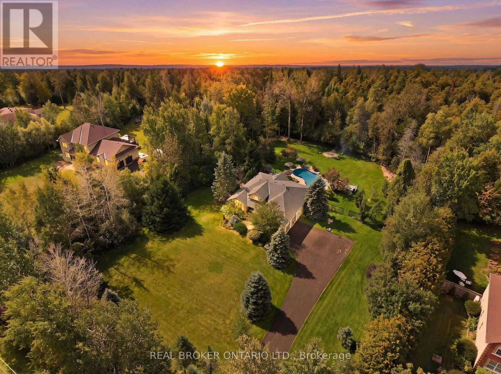 8 Sawgrass Circle, Ottawa, ON, K0A 1B0