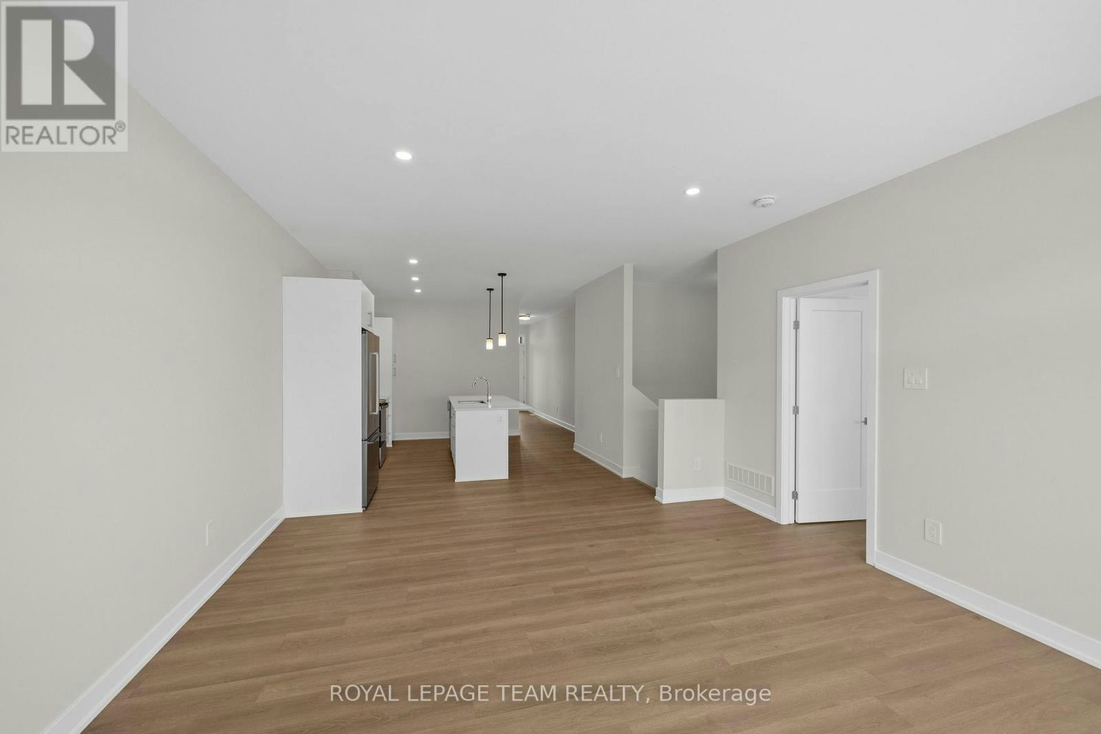 1064 Dobbie Street, Brockville, ON, K6V 0G8 - 18