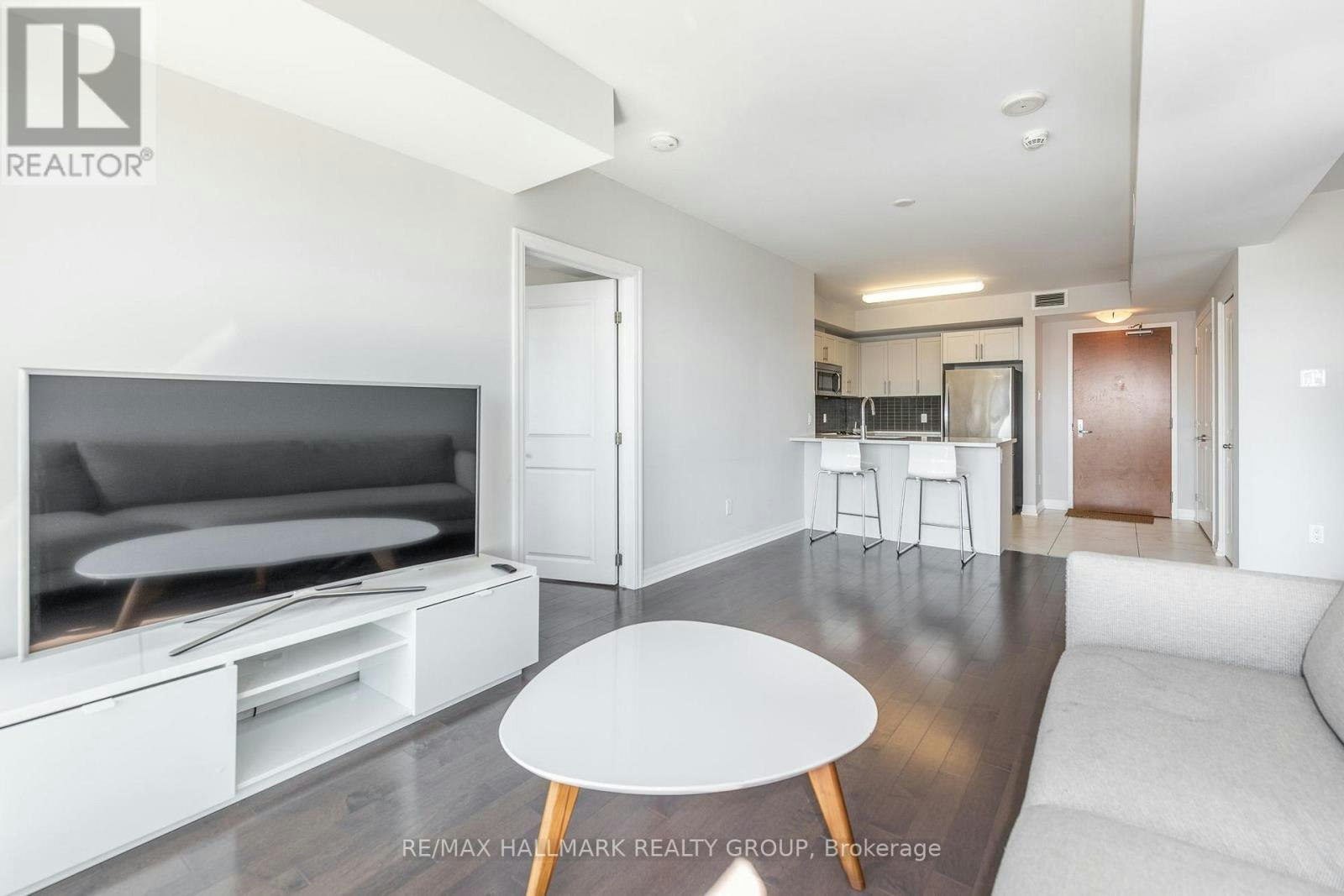 1602-195 Besserer Street, Ottawa, ON, K1N 0B6 - 13