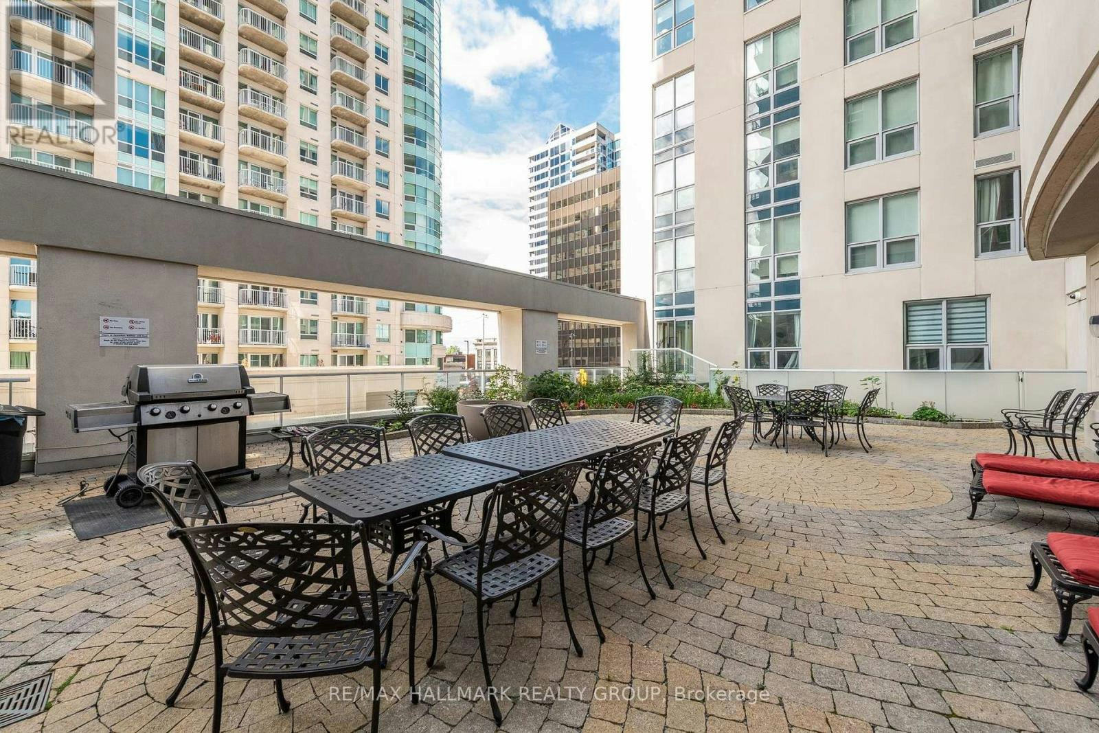 1602-195 Besserer Street, Ottawa, ON, K1N 0B6 - 32